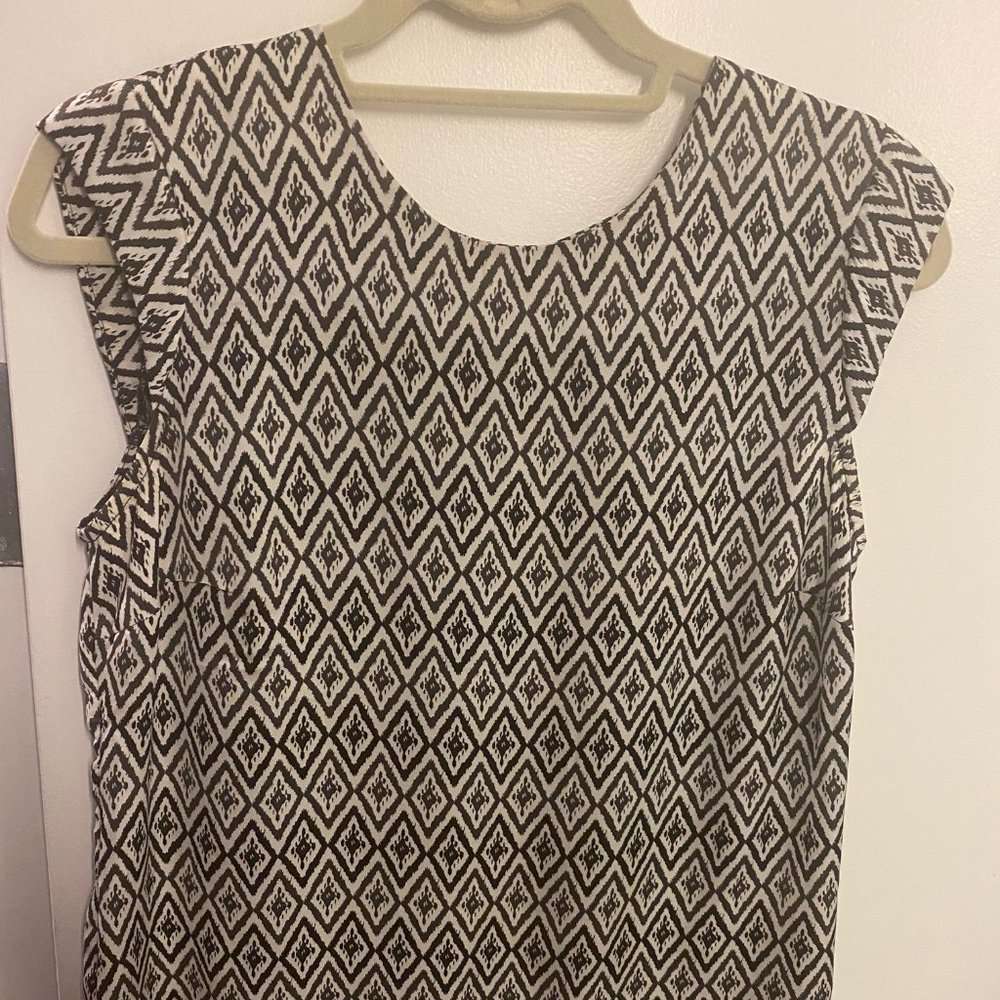 ABS Platinum Cap Sleeve Patterned Blouse Small